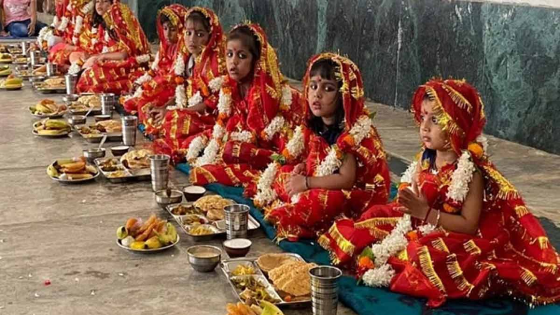 Shardiya Navratri 2023 : कन्या पूजन किस दिन करें ? जानें अष्टमी और नवमी की सही तारीख, पूजा विधि और नियम