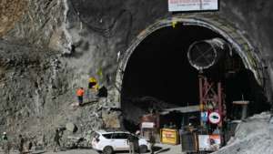 Uttarkashi Tunnel Rescue: उत्तरकाशी टनल रेस्क्यू में आई एक और बाधा, अभी लगेगा और समय