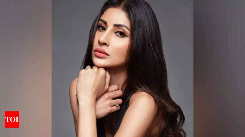 Mouni Roy: ‘टेम्पटेशन आइलैंड इंडिया’ को जज करते दिखेंगी मौनी, कहा – इलाज की है जरूरत