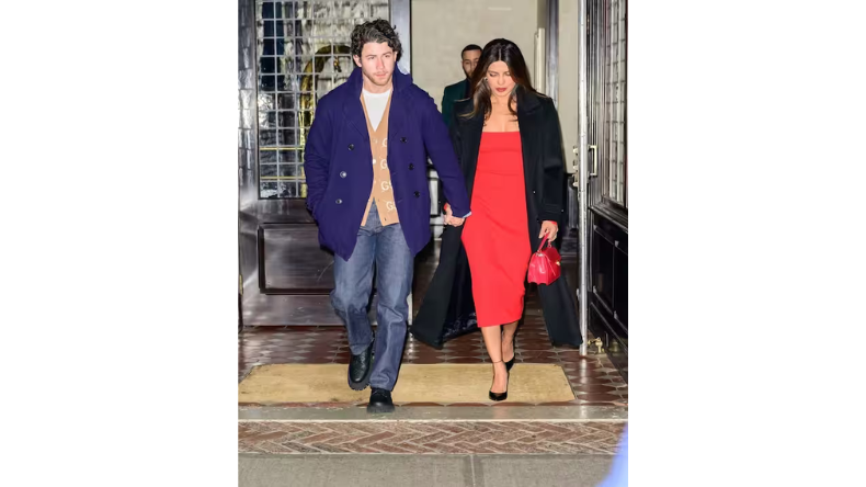 Priyanka-Nick: 5th वेडिंग एनिवर्सरी पर पति निक संग प्रियंका चोपड़ा ने किया कैंडल लाइट डिनर, सामने आई कपल की खूबसूरत तस्वीरें