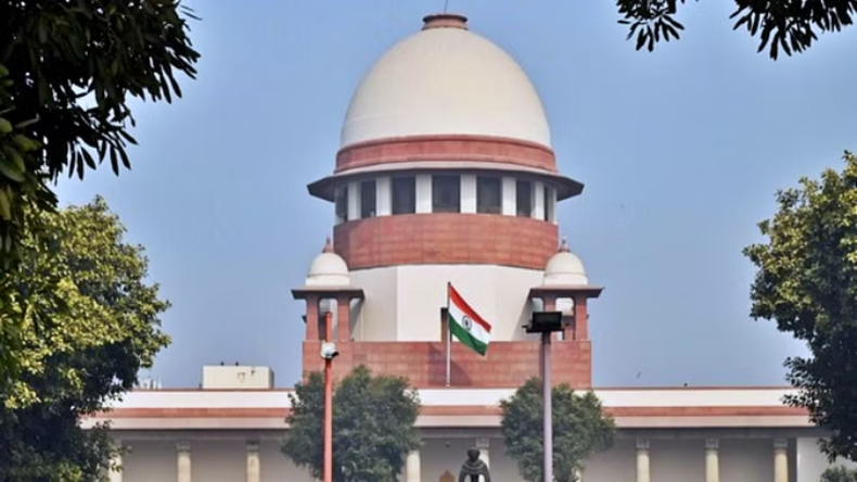 Supreme court: आज होगा अनुच्छेद 370 मामले पर फैसला, संविधान पीठ लेगी निर्णय