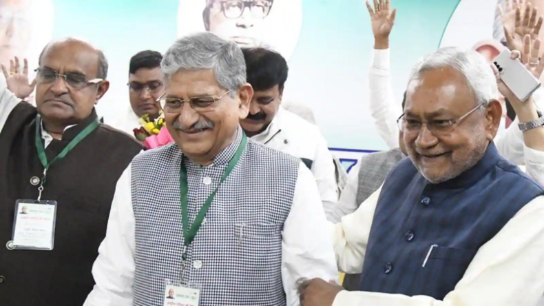 JDU Meeting: दिल्ली में जेडीयू की राष्ट्रीय पदाधिकारियों की बैठक, पार्टी की कमान फिर नीतीश कुमार को दिए जाने की चर्चा