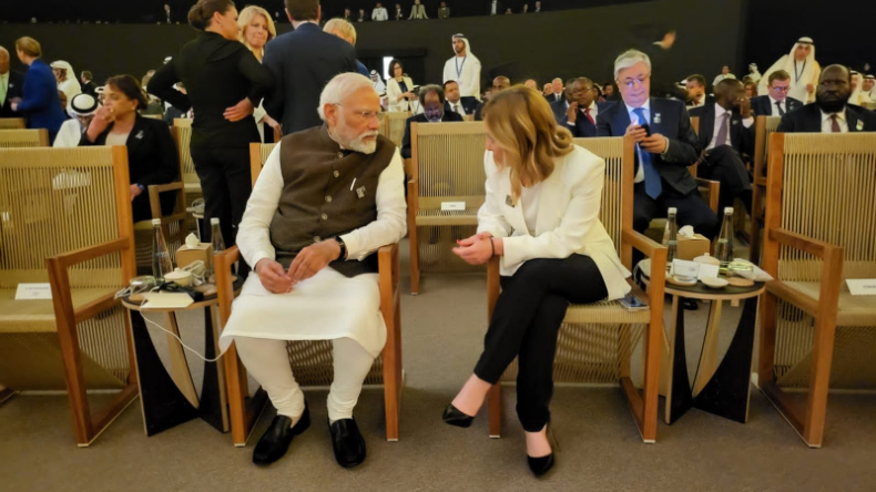 COP28 Summit in Dubai: इटली की PM मेलोनी से मिले प्रधानमंत्री मोदी, सोशल मीडिया पर वायरल हुईं तस्वीरें