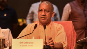 CM Yogi: सीएम योगी बोले- अयोध्या में गोली तो नही लेकिन गोले जरुर मिलेंगे