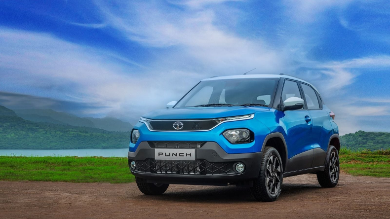 Tata Punch SUV: इस साल टाटा पंच एसयूवी को मिलने वाला है फेसलिफ्ट, जानें क्या होंगे बदलाव