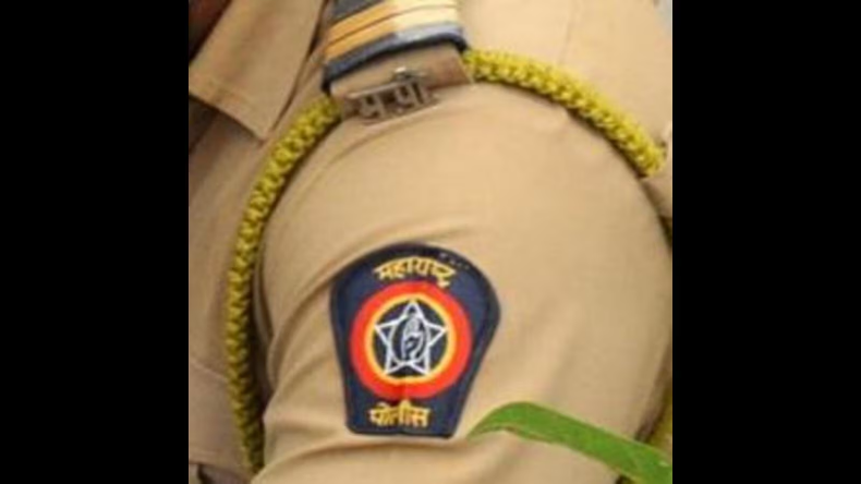 महाराष्ट्र: यातायात पुलिसकर्मी से मारपीट, आरोपी के खिलाफ मामला दर्ज