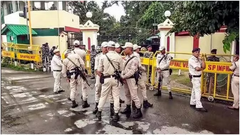 मणिपुर: पुलिस की बड़ी कार्रवाई, मोरेह एसडीपीओ की हत्या के आरोप में दो गिरफ्तार