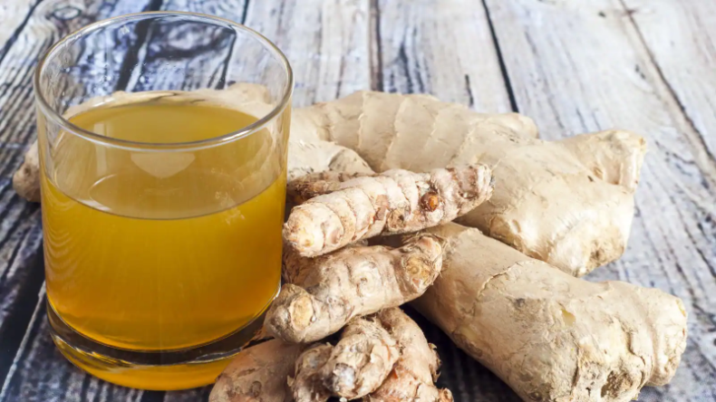 Ginger Side Effects: सर्दियों में अधिक अदरक खाने से हो सकते हैं इस तरह के कई नुकसान