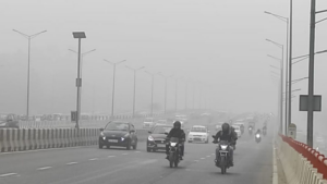 Delhi  AQI: राजधानी में फिर हुई जहरीली हवा, AQI 300 के पार