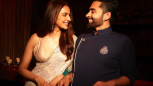 Rakul-Jackky Wedding: 1 नहीं बल्कि 5 डिजाइनर मिलकर बनाएंगे रकुल-जैकी के वेडिंग आउटफिट, लिस्ट में शामिल नहीं मनीष मल्होत्रा