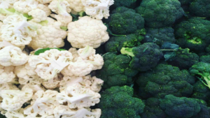 Broccoli vs Cauliflower: जानें ब्रोकली खाएं या फूलगोभी, किस के लाभ ज्यादा बेहतर