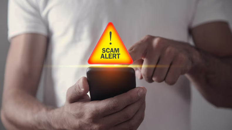 Scam: इंस्टाग्राम ग्रुप ज्वाइन पर महिला के खाते से निकले 2.7 करोड़ रुपये, जानें पूरा मामला