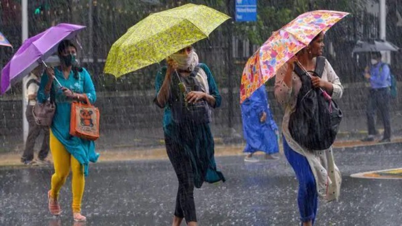 Weather Updates: बिहार-ओडिशा समेत इन राज्यों में होगी भारी बारिश, दिल्ली-यूपी में भी बदलेगा मौसम