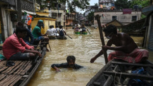 Assam Flood: असम में बारिश की वजह से 78 लोगों की मौत, बाढ़ पीड़ितों से मिलने जाएंगे राहुल गांधी