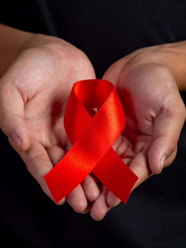 HIV संक्रमण होने के बाद कब तक जिंदा रह सकता है व्यक्ति?