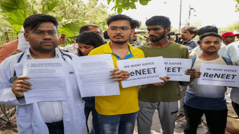 Neet UG Result: फेल होने के बाद भी कई छात्रों को मिले 700 अंक