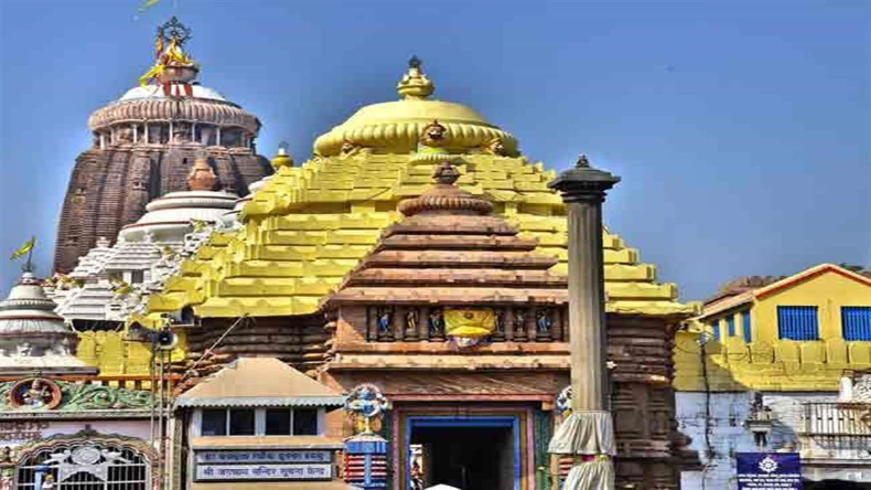 46 साल बाद खुला जगन्नाथ मंदिर का ताला, रत्न भंडार से सामान निकालने के लिए अंदर भेजे गए 6 संदूक