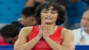 Vinesh Phogat: विनेश फोगाट का संकट में सिल्वर, CAS ने पूछे ऐसे 3 सवाल जिसका जवाब देना मुश्किल!