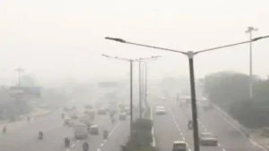 Delhi-NCR में पॉल्यूशन की मार, AQI पहुंचा 400, जानें मौसम का हाल