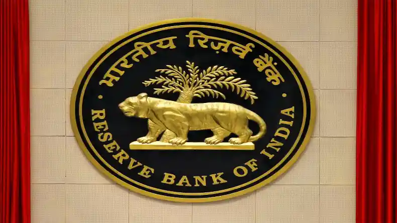 RBI ने मिनिमम बैलेंस को लेकर जारी किया नया नियम, 15 अक्टूबर से करना होगा ये काम…